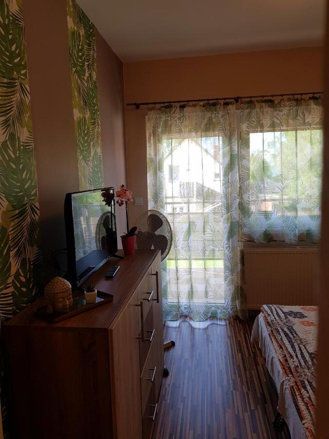 Napsugar Villa B Siofok Bagian luar foto
